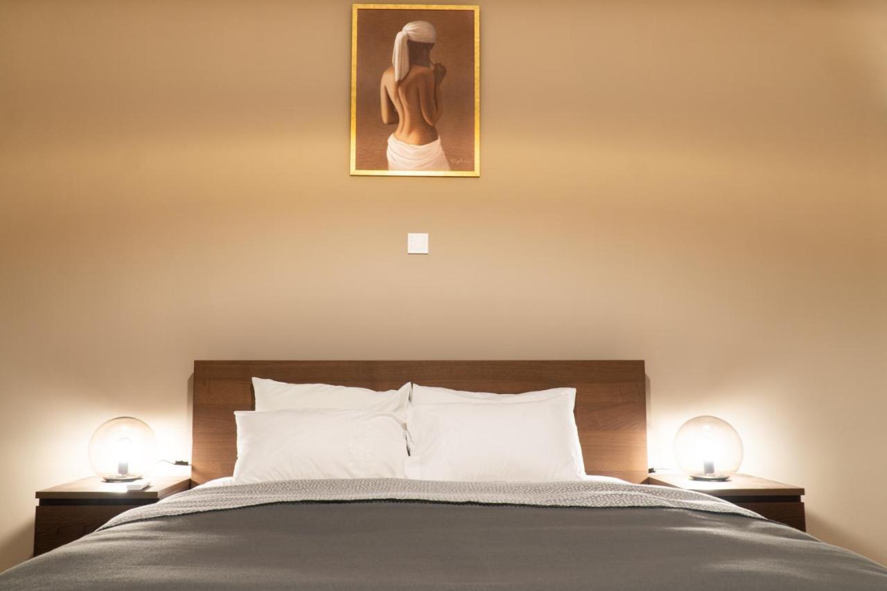 Appartamento Nikis Artistic Flat/ Syntagma Square Atene Esterno foto